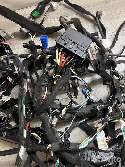 Рено каптюр проводка салона