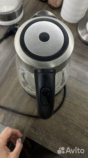 Чайник электрический polaris