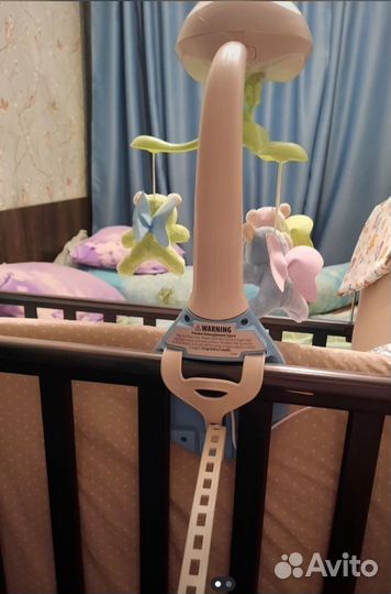 Мобиль на кроватку с проектором Мечты о бабочках