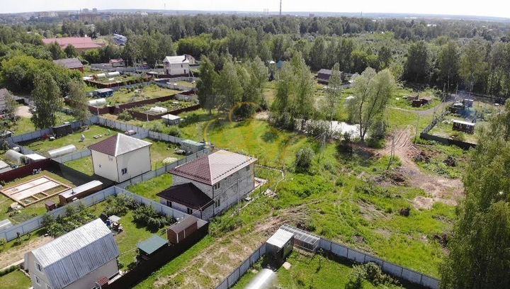 Дом 226,9 м² на участке 6 сот.