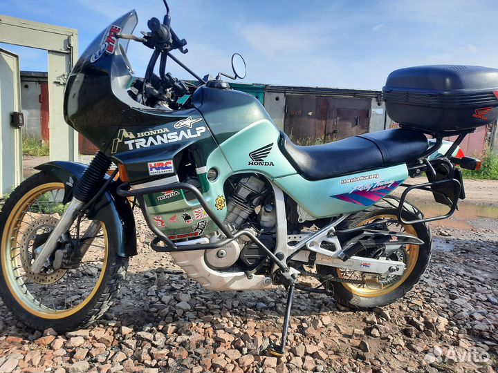 Honda Transalp 400