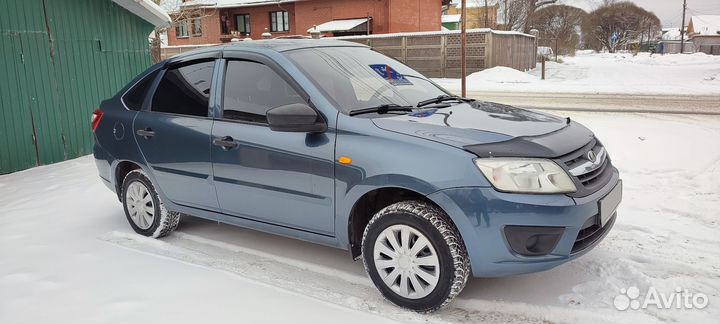 LADA Granta 1.6 МТ, 2014, 235 100 км