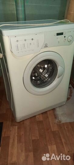 Стиральная машина indesit на запчасти