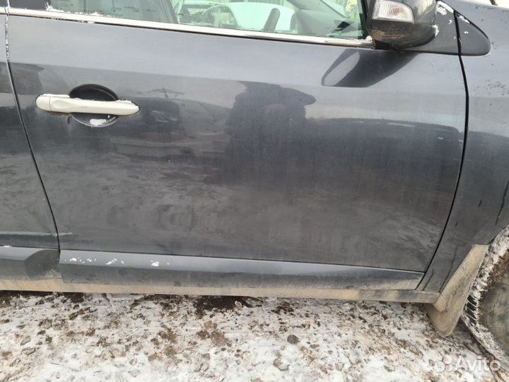 Дверь боковая передняя правая Renault Fluence
