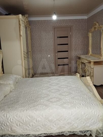 2-к. квартира, 54 м², 3/5 эт.