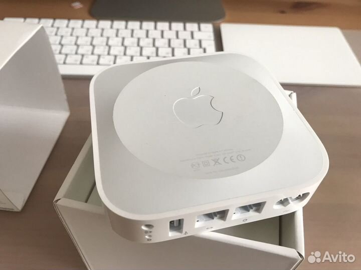Apple Airport Express (5Ггц/mimo wifi роутер)