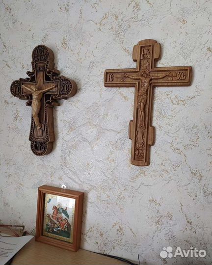 Крест резной из дуба