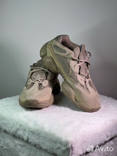 Кроссовки Adidas Yeezy 500 Taupe Light