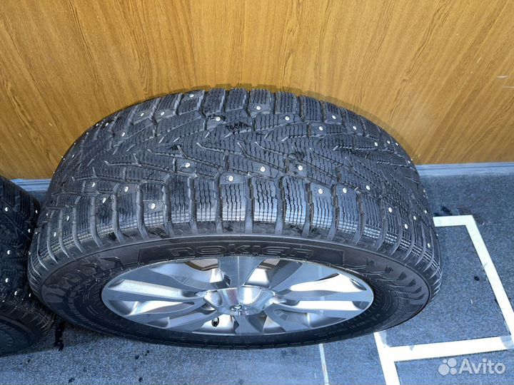 Nokian Tyres Hakkapeliitta 7 SUV 275/55 R20