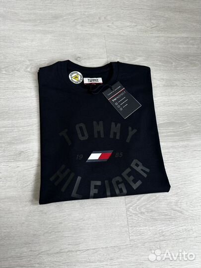 Tommy hilfiger лонгслив мужской