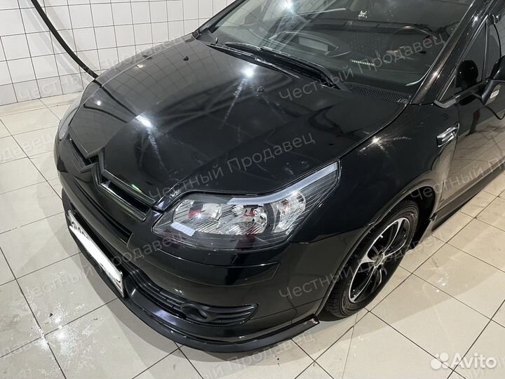 Передние фары Citroen C4