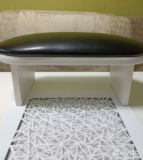 Подставка для рук маникюрная