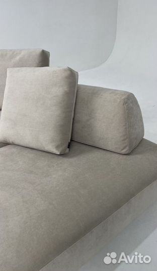 Диван со спальным местом 4400х1800 мм