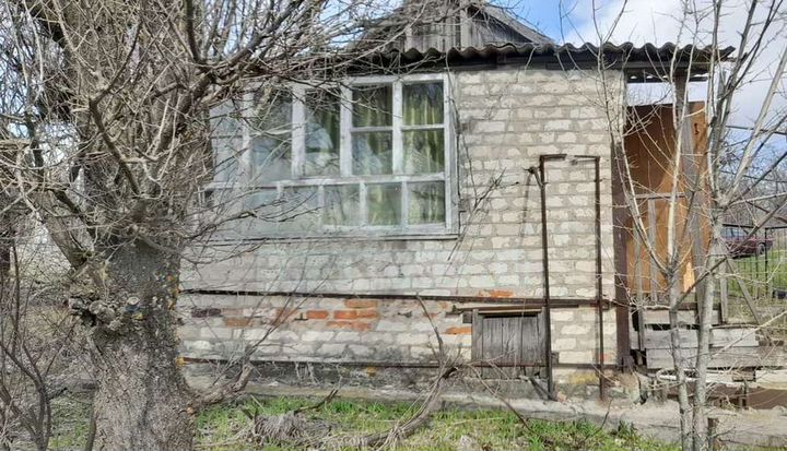 Дача 20 м² на участке 7,5 сот.