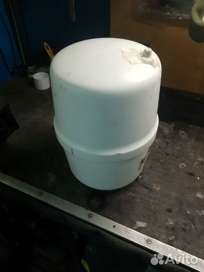 Накопительный бак для фильтра