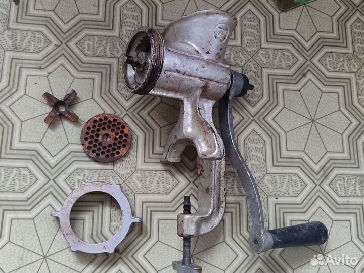 Мясорубка ручная СССР