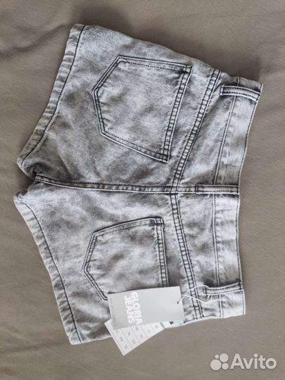 Шорты джинсовые