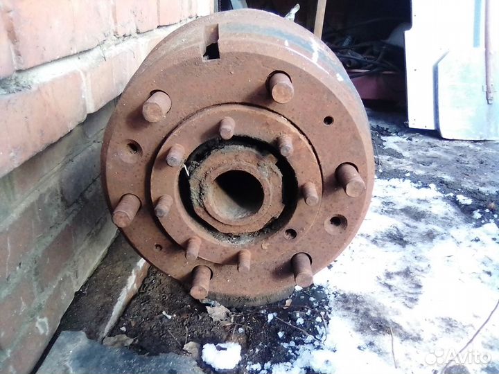 Ведущий мост с автокары