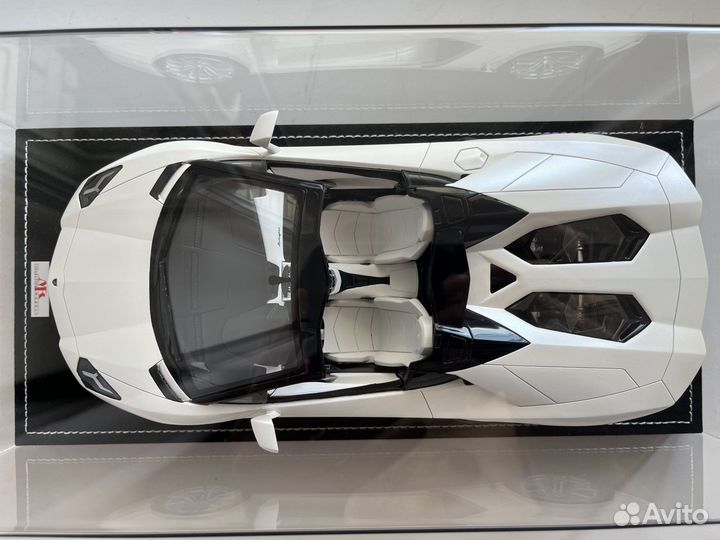 Mr collection Lamborghini Aventador roadster 1/18