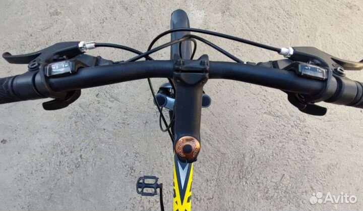 Велосипед десна