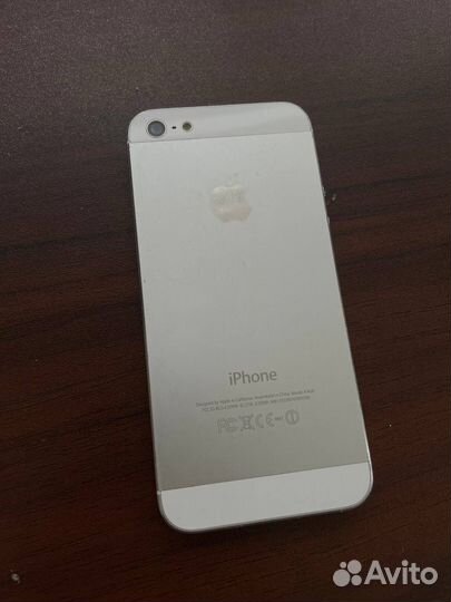 Телефон iPhone 5 16 gb