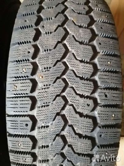 Yokohama Ice Guard IG10 225/55 R18