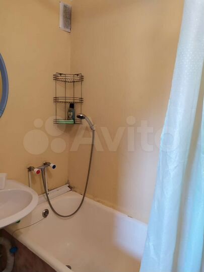 2-к. квартира, 45 м², 1/5 эт.