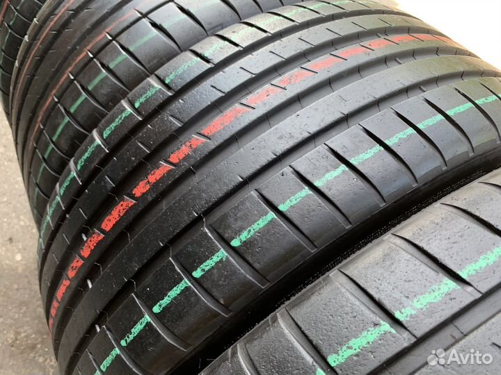 Michelin Pilot Sport 4 S 275/30 R20 и 245/35 R20