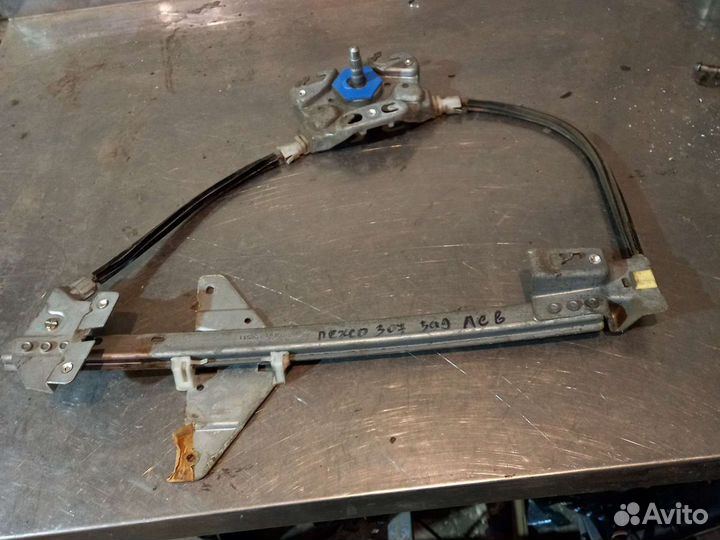 Стеклоподъемник задний левый Peugeot 307