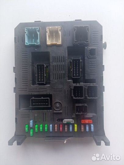 Блок предохранителей BSI