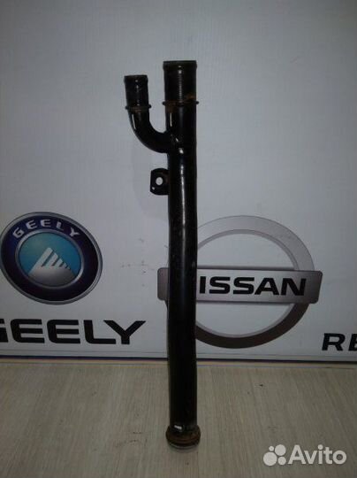 Патрубок на блоке Renault sandero stepway