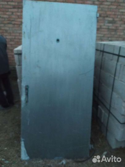 Двери металлические