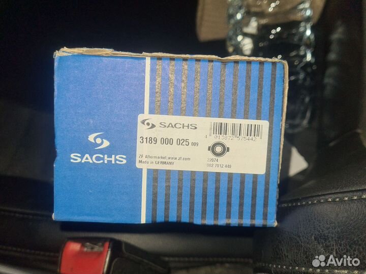 Вылка сцепления с выжимным подшипником