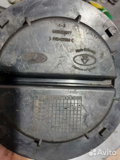 Заглушка передних локеров лада веста