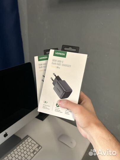 Зарядное устройство Ugreen USB-C 30w