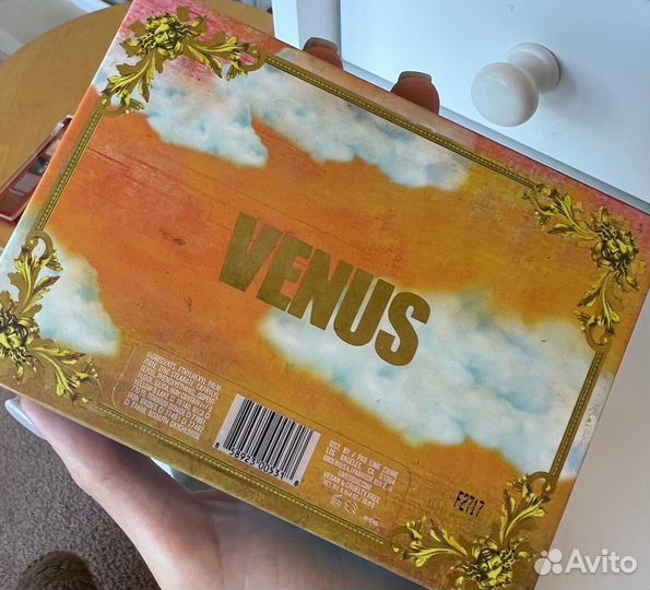 Палитка теней Lime Crime Venus