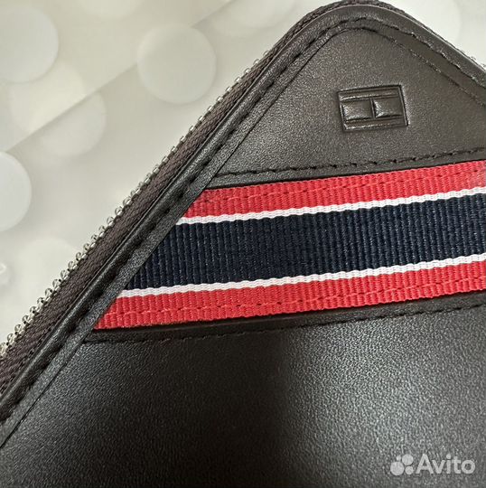 Кошелек клатч Tommy Hilfiger в коробке