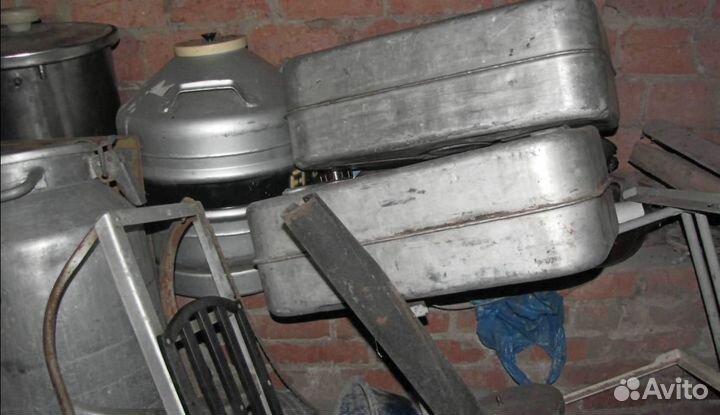 Баки из нержавейки, фляги, канистры и кастрюли