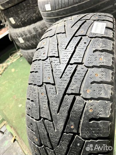 Roadstone Winguard WinSpike SUV 235/55 R18