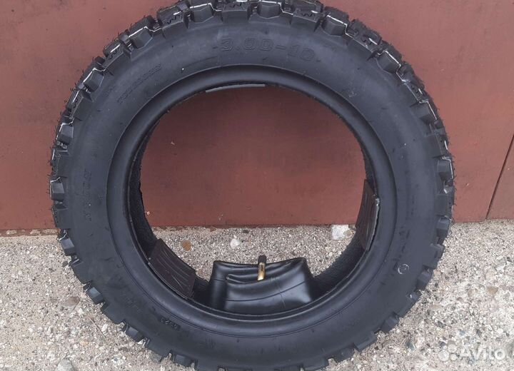 Покрышка 3.00-10
