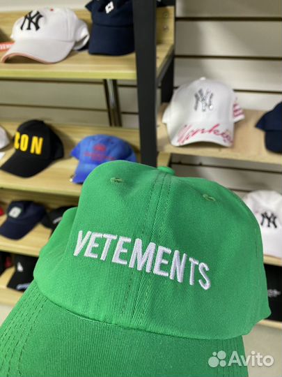 Vetements бейсболка