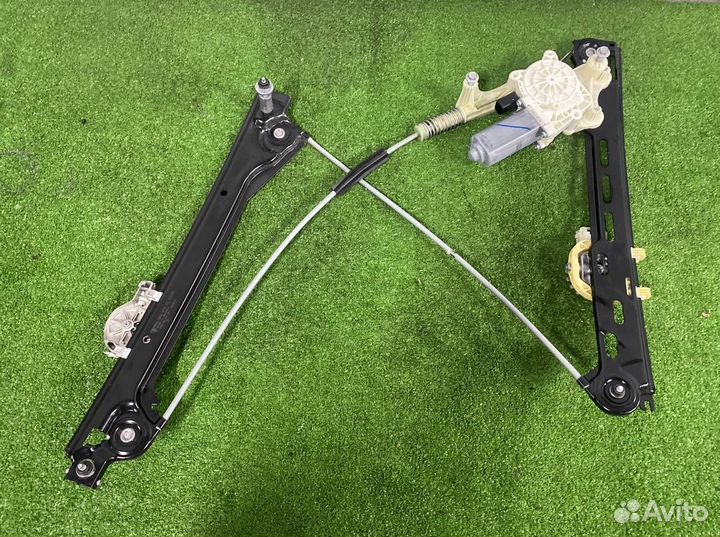 Стеклоподъемник передний правый Porsche 911 991