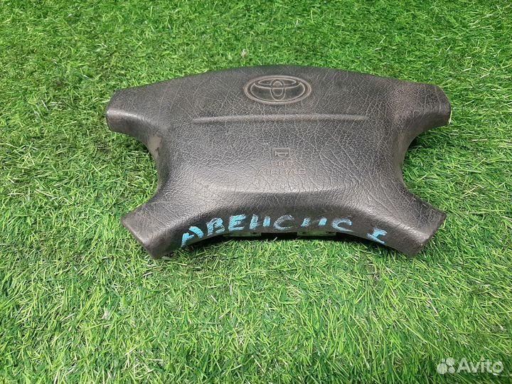 В наличии:Подушка безопасности Toyota Avensis 1