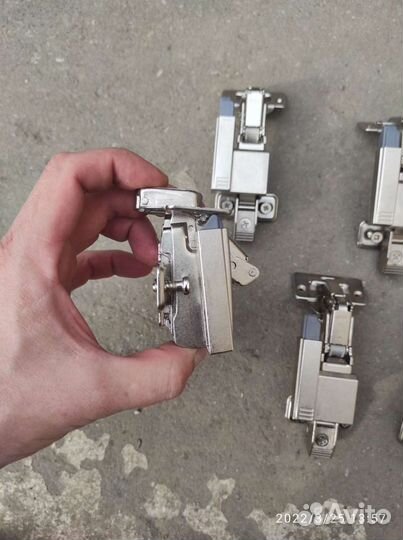 Петля blum 170 градусов с доводчиком