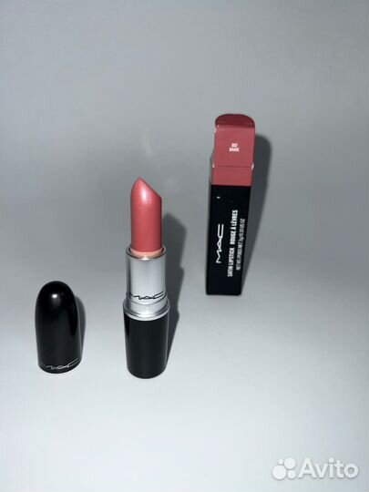 Помада Mac нюд matte, love me, satin lipstick