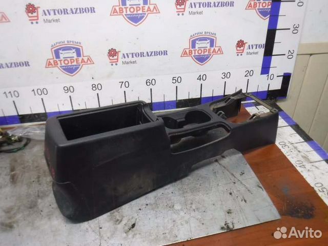 Консоль между сидений Nissan Ad QG15 2000