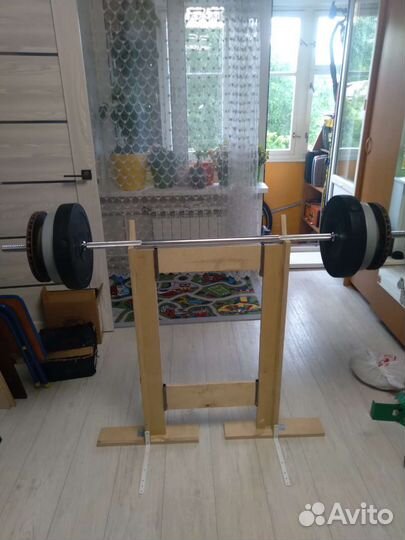 Стойки под штангу