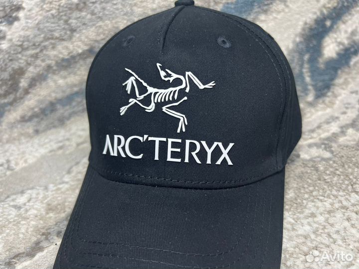 Кепка бейсболка arcteryx черная