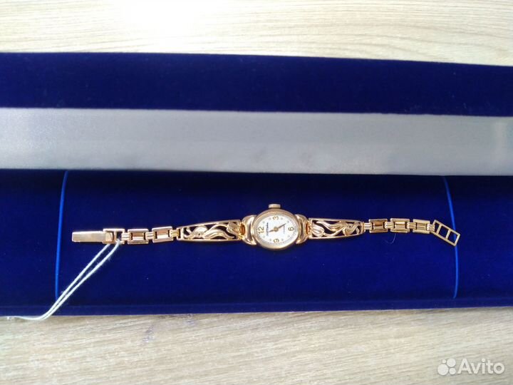 Золотые часы