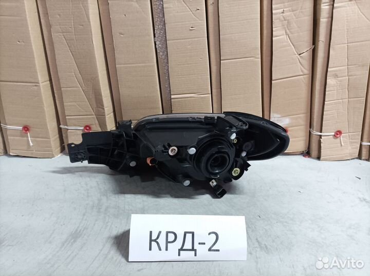 Фара правая Mitsubishi Outlander 1 2003-2008